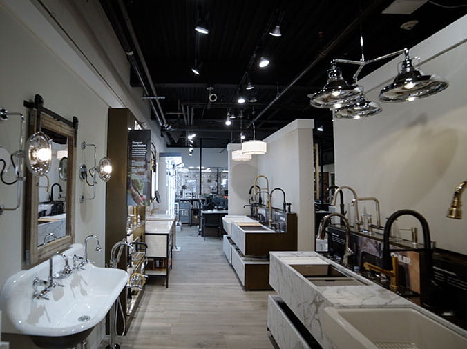 INterior image of the Green Art Plumbing Supply Freeport plumbing showroom